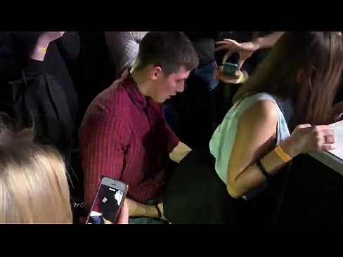 ❤️ Орыс түнгі клубындағы шынайы секс. Түнгі клубта анус пен қынапта 18 жасар орыс қызы ебілді ❤️❌ Әдемі порно бойынша порно kk.onlydesiporn.ru ️❤